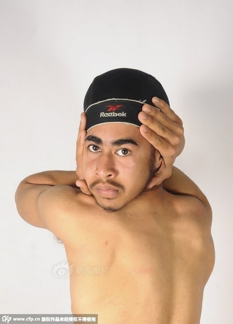 印度遮普邦15岁男孩Jaspreet Singh Kalra 身体惊人柔韧性橡胶男孩