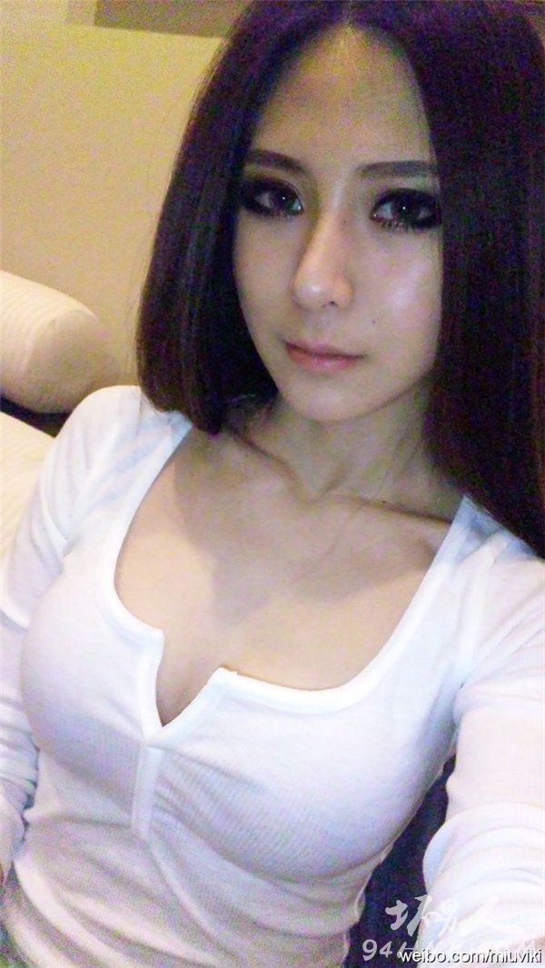刘洲成老婆林苗隆胸|胸围|三围|身高