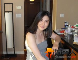王祖贤近照
