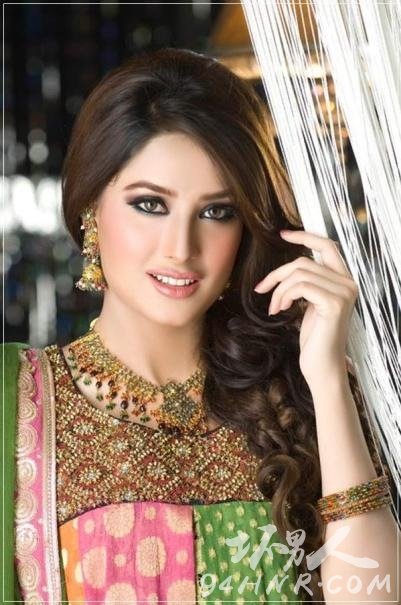 mehwish-hayat-photos-04